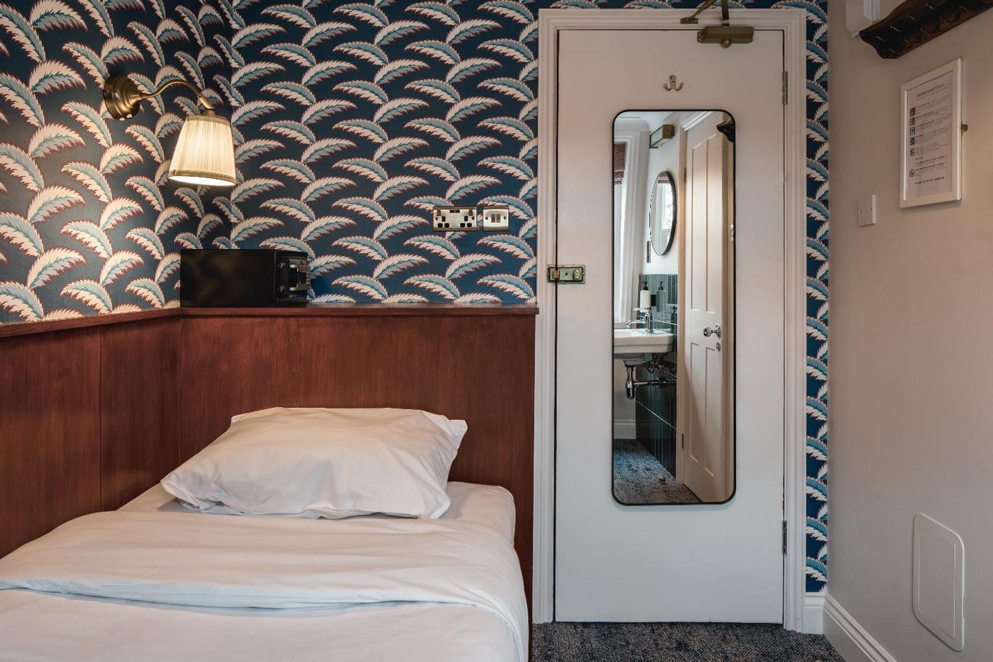 St. David'S Hotels Paddington Лондон Экстерьер фото