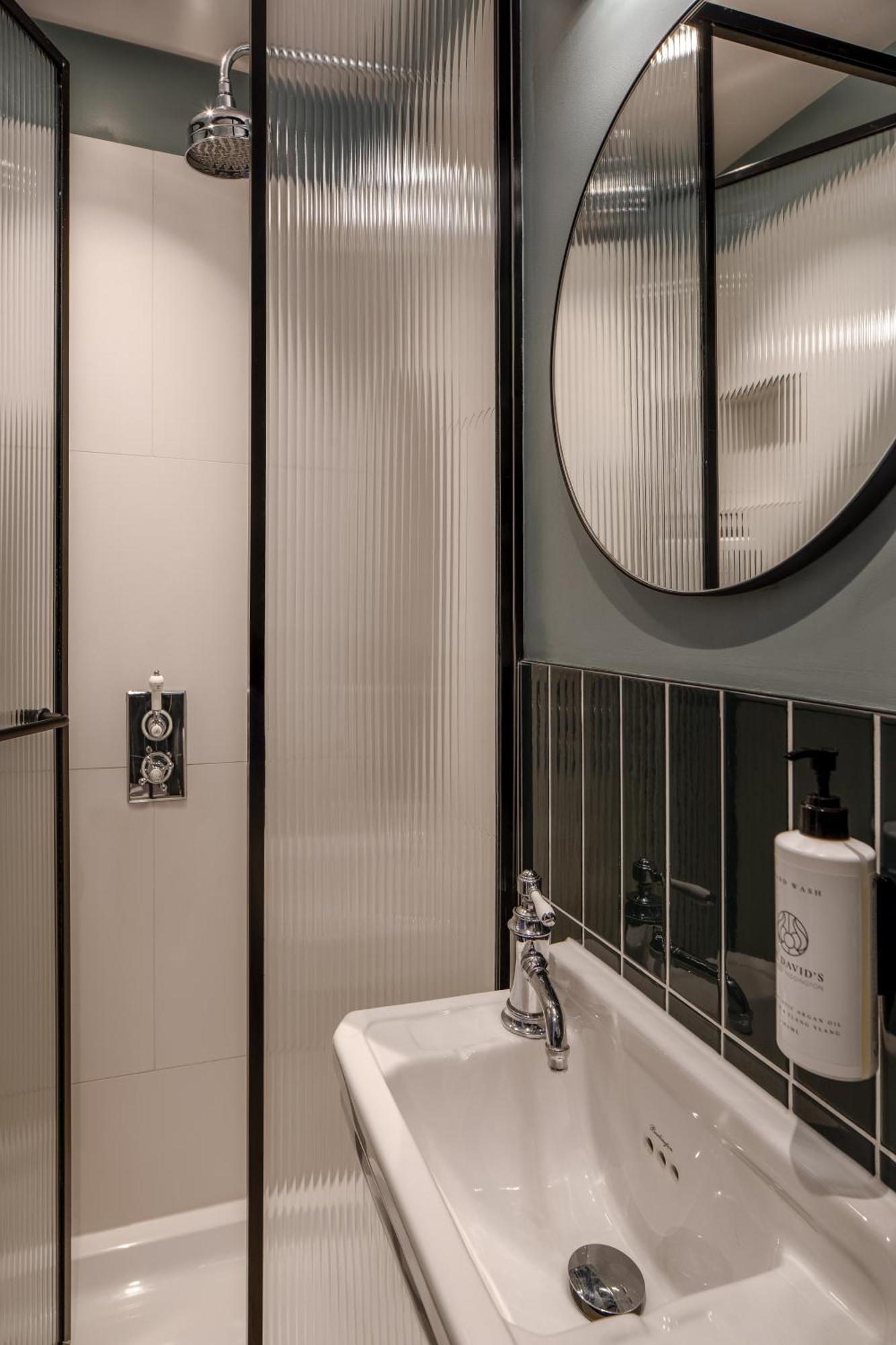 St. David'S Hotels Paddington Лондон Экстерьер фото